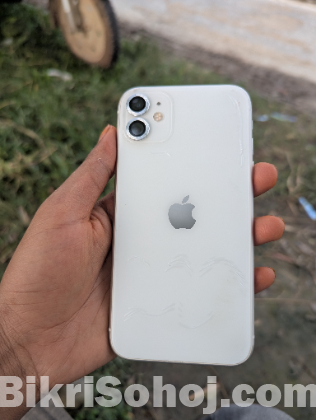 Apple iPhone 11